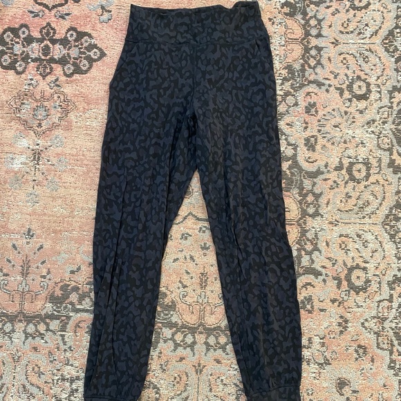 lululemon athletica Pants - Lululemon Align high rise jogger